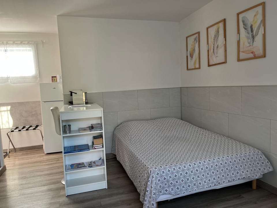 Studio calme près d’Aubagne Apartment in Marseille