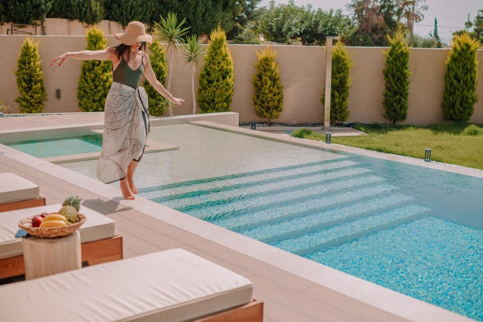 Garden, Swimming pool