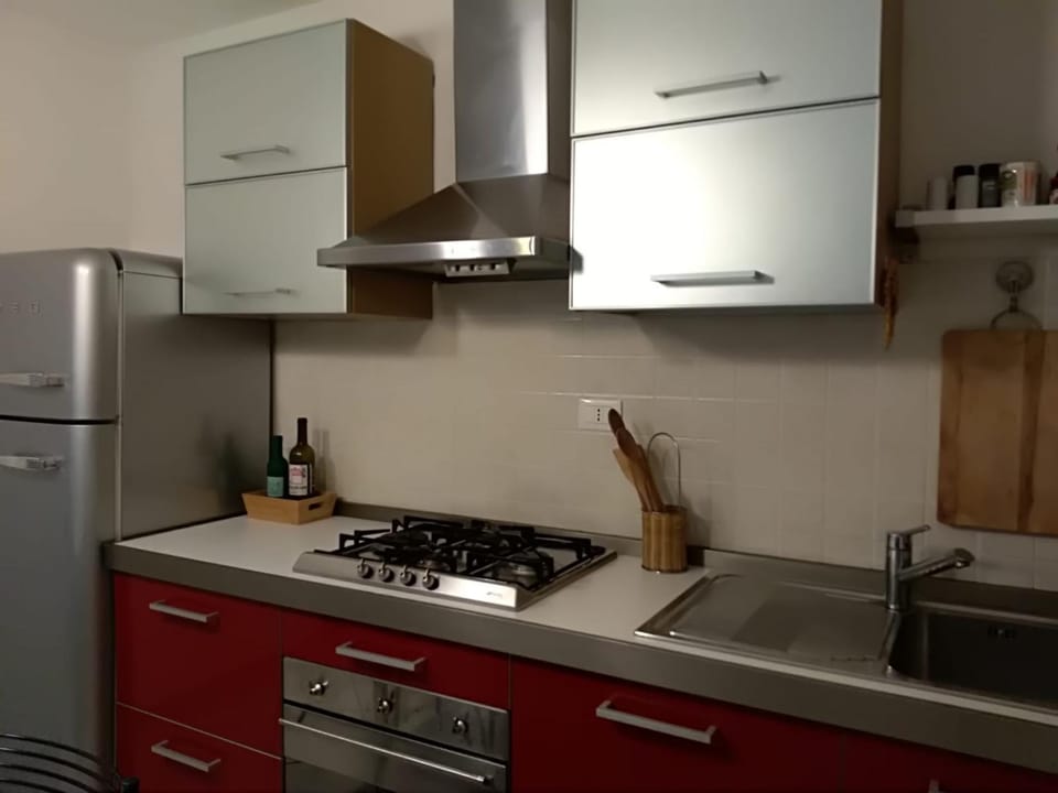 Kitchen or kitchenette, kitchen
