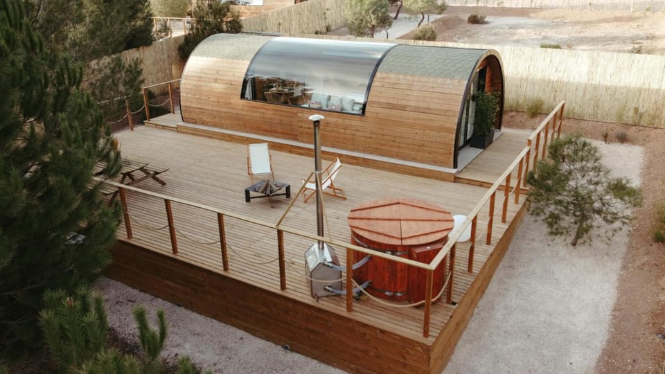 Patio, Off site, Night, Natural landscape, Spa and wellness centre/facilities
