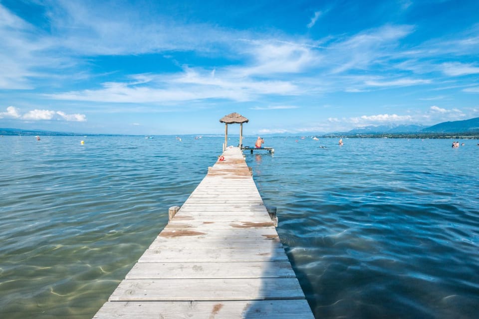 Beach, Lake view