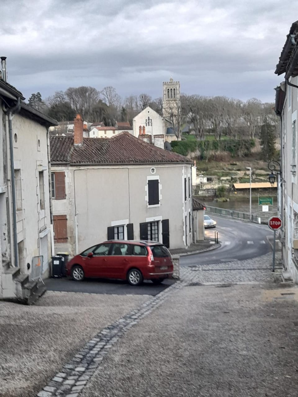 Neighbourhood, View (from property/room)
