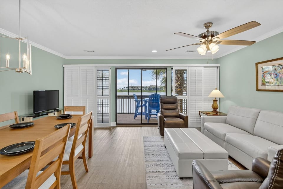Cajun Respite condo Apartment in Miramar Beach