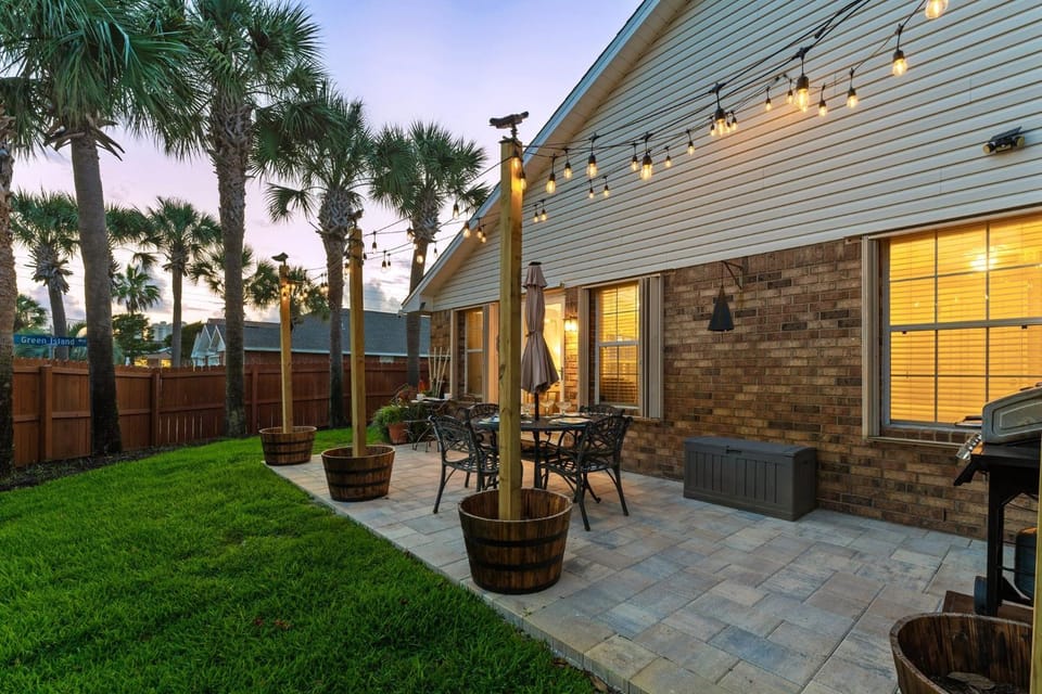 Shore to Please home House in Miramar Beach