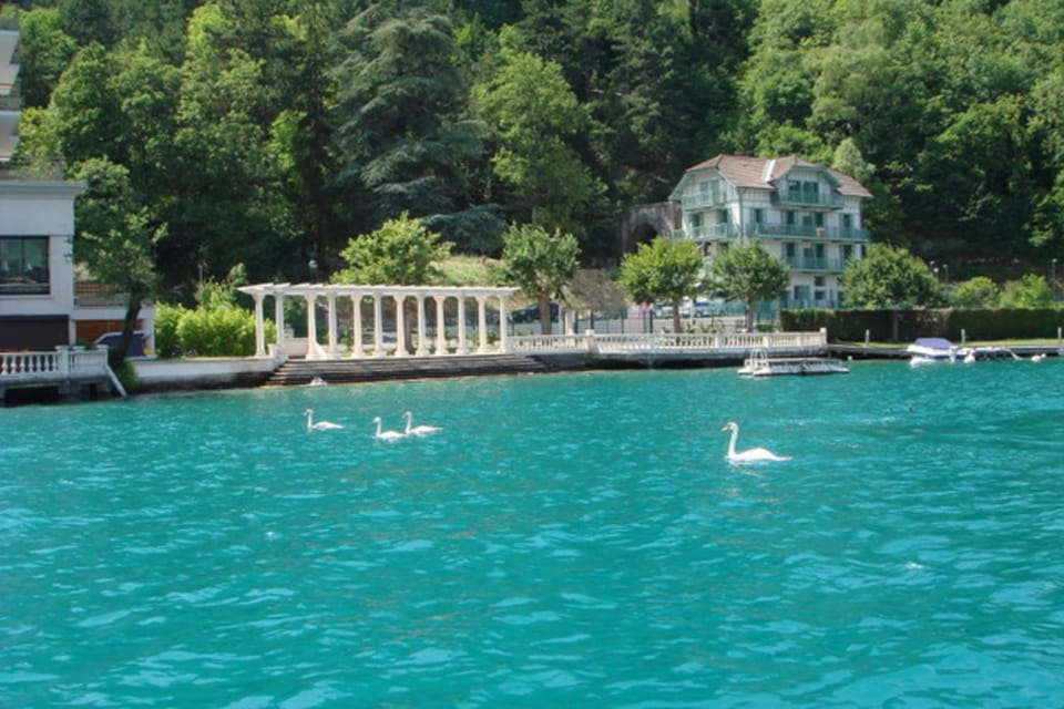 Le pavillon du lac House in Talloires