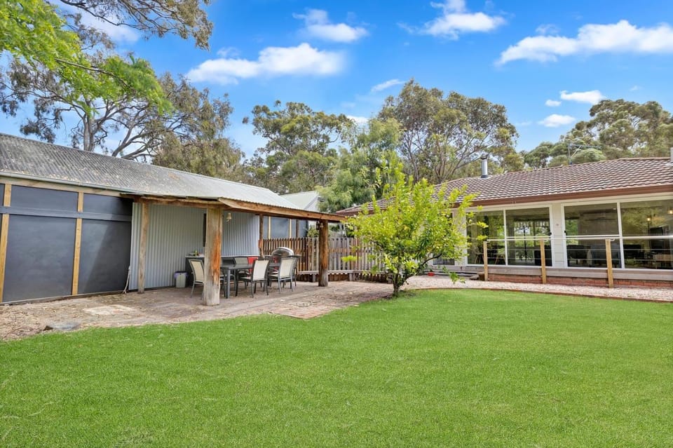Koalas Songs House in Victoria