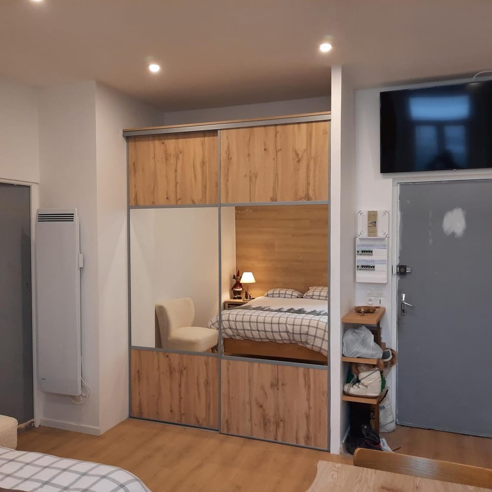 BAREGES (65120) grand studio terrasse classé 4* Apartment in Aragon