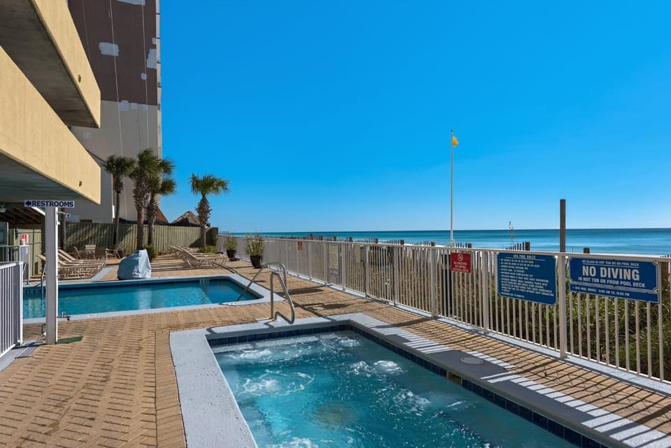 Emerald Isle Resort 1201 House in Panama City Beach