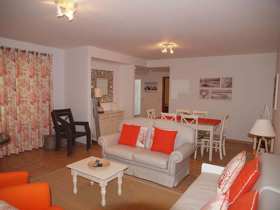 Living room, Seating area, Dining area