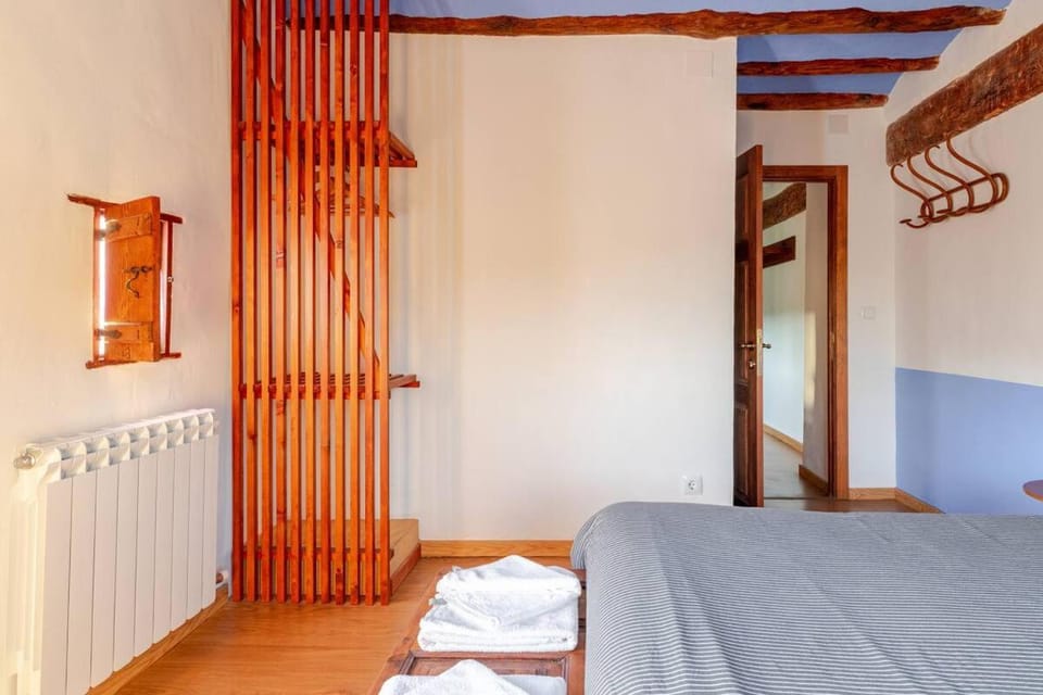 Bed, Photo of the whole room, Bedroom, towels, wardrobe