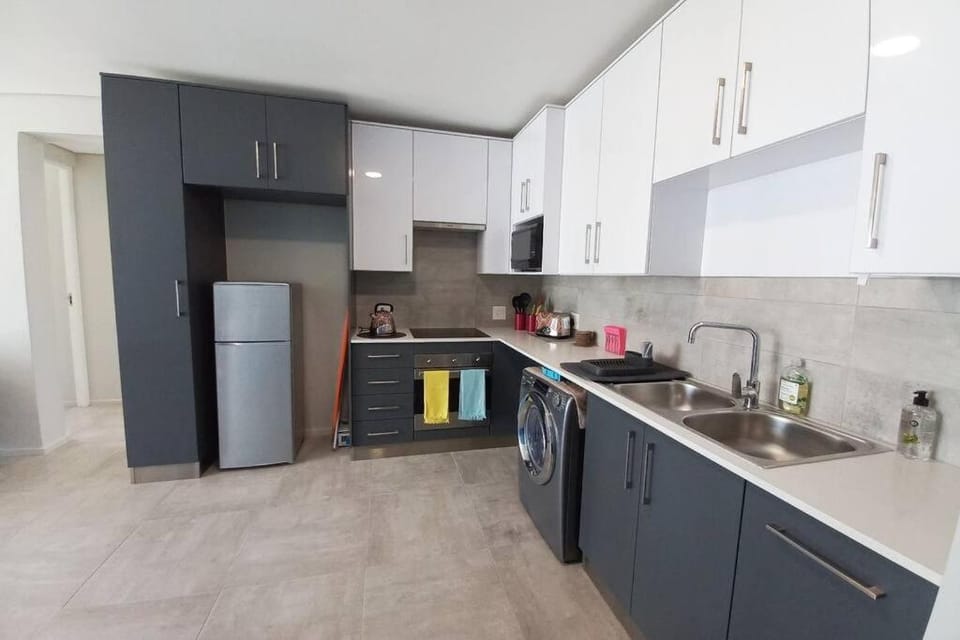 Coffee/tea facilities, Kitchen or kitchenette, minibar, pet friendly, stove, toaster, washing machine