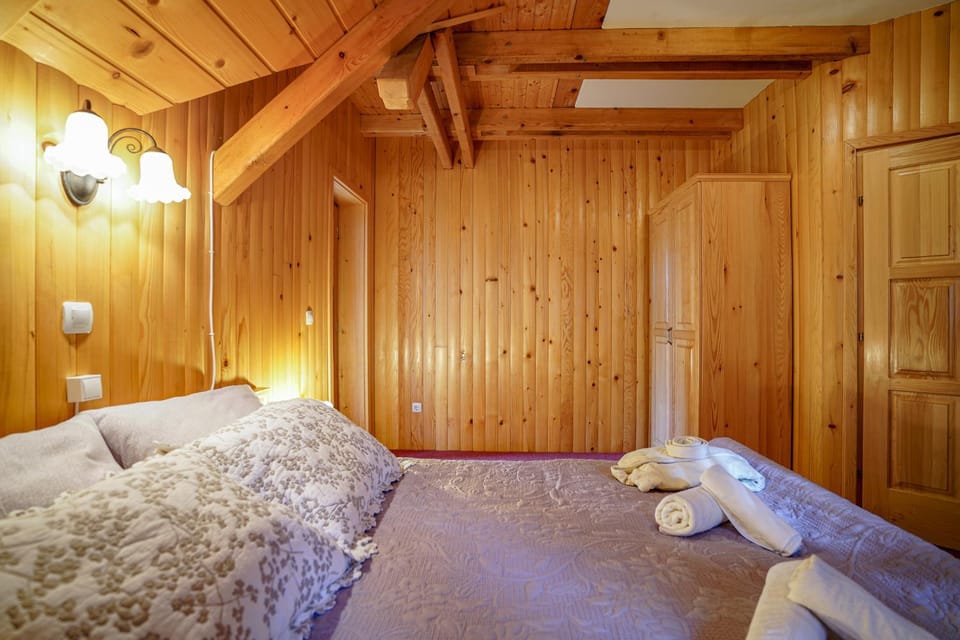 Luxury Love Chalet House in Primorje-Gorski Kotar County