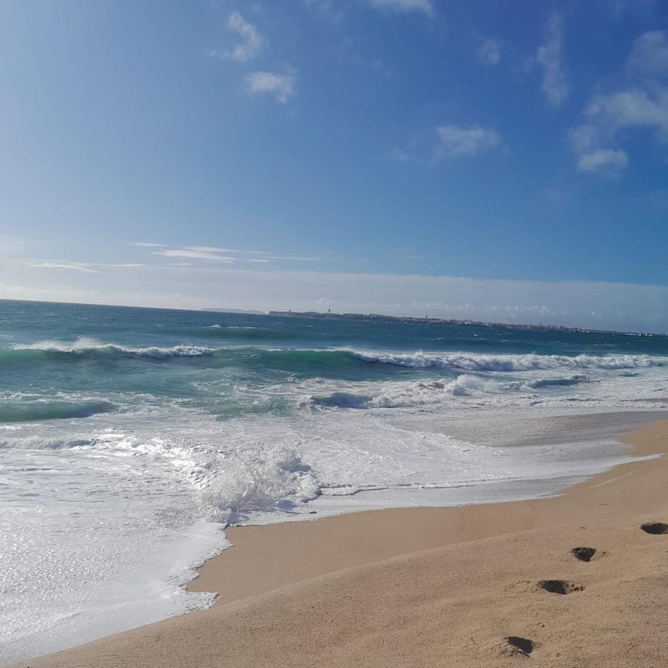 Casinhas dos Valados Campground/ 
RV Resort in Peniche