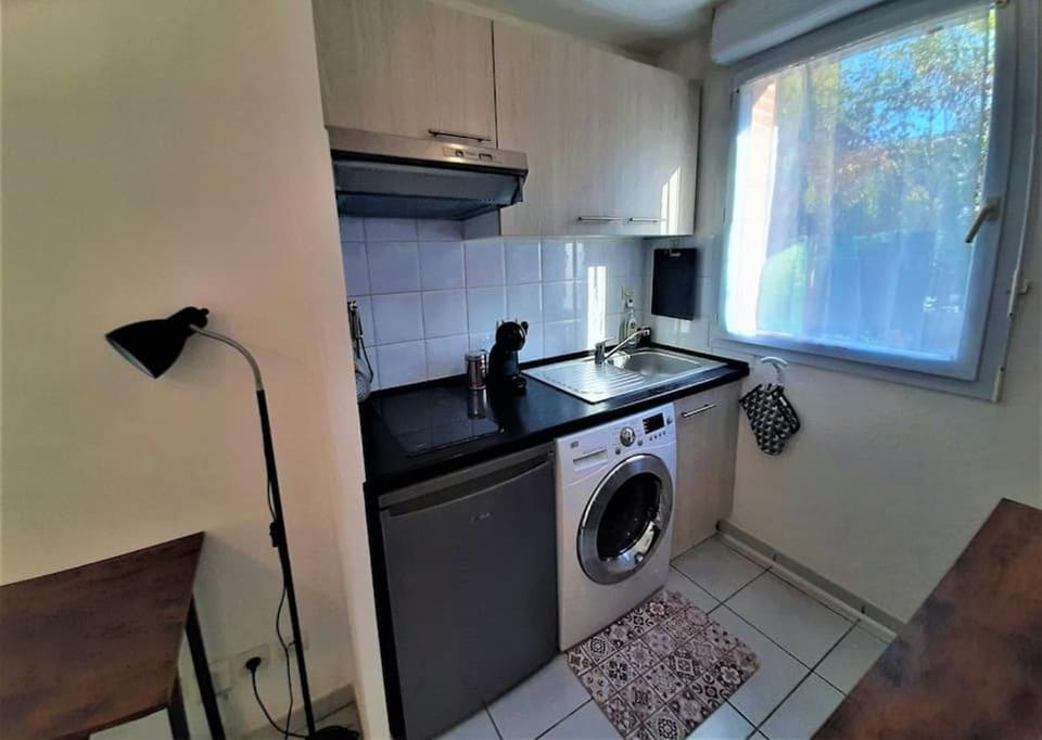 pet friendly, stove, toaster, washing machine