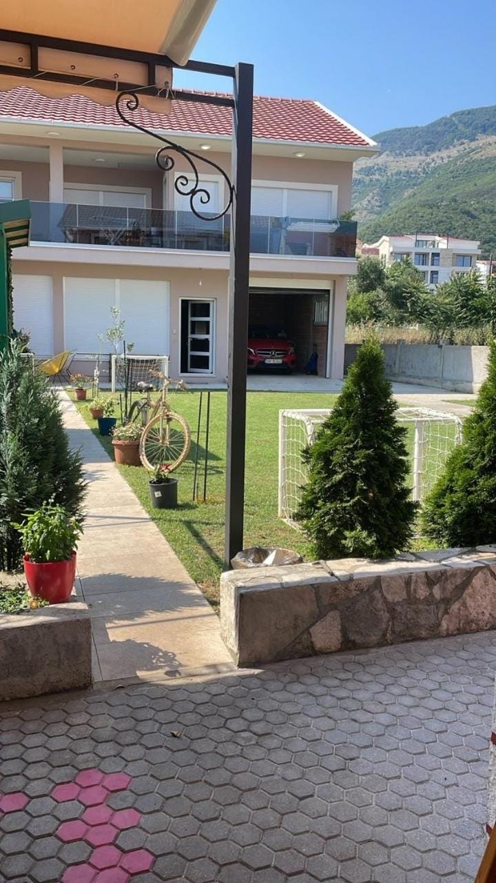 Apartmani Pravilovic II Apartment in Kotor Municipality