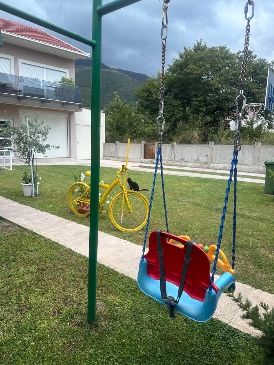 Apartmani Pravilovic II Apartment in Kotor Municipality