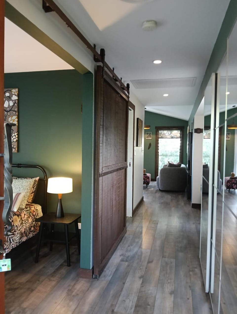 Beautifully Elevated Treehouse Apartment Apartment in Buderim