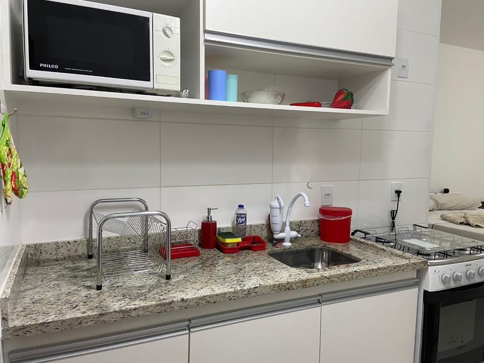 Kitchen or kitchenette, minibar, pet friendly, stove