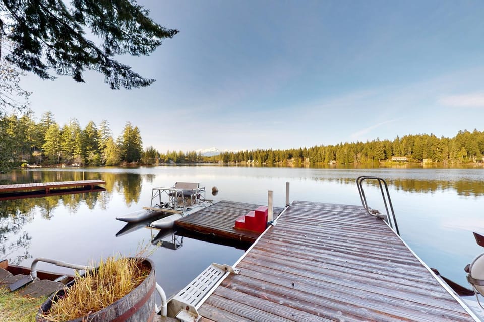 Lake Wooten Cabin Cabin in Hood Canal