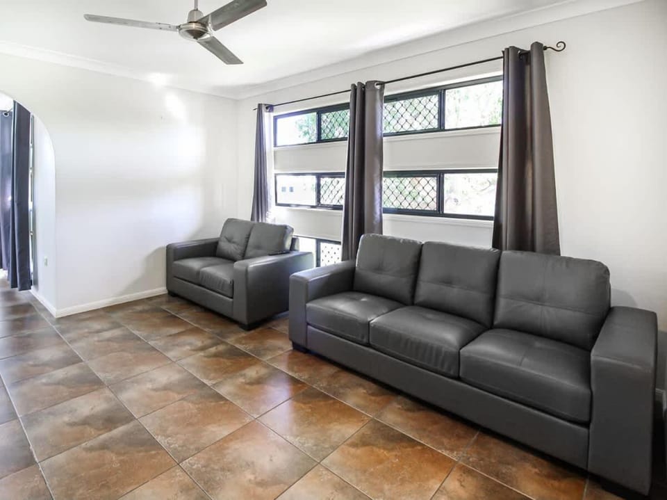 WhitsunStays - Casa Crimson House in Mackay