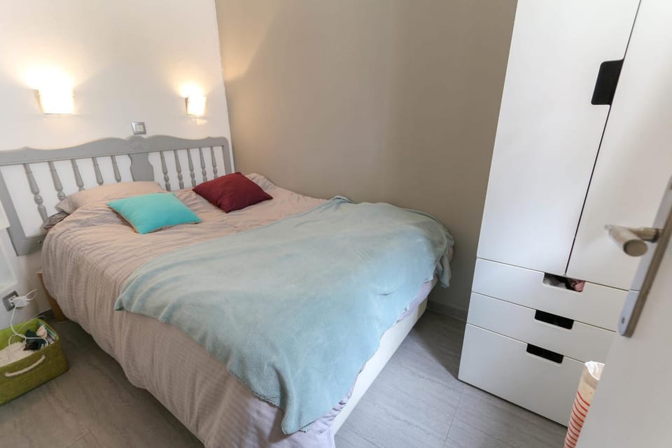 Apartment with AC terrace sea view swimming pool parking -BENAKEY Apartment in Cannes