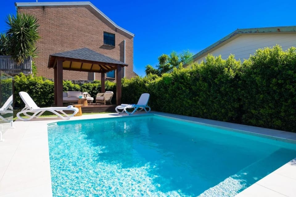 Nautical Views - Airlie Beach House in Airlie Beach
