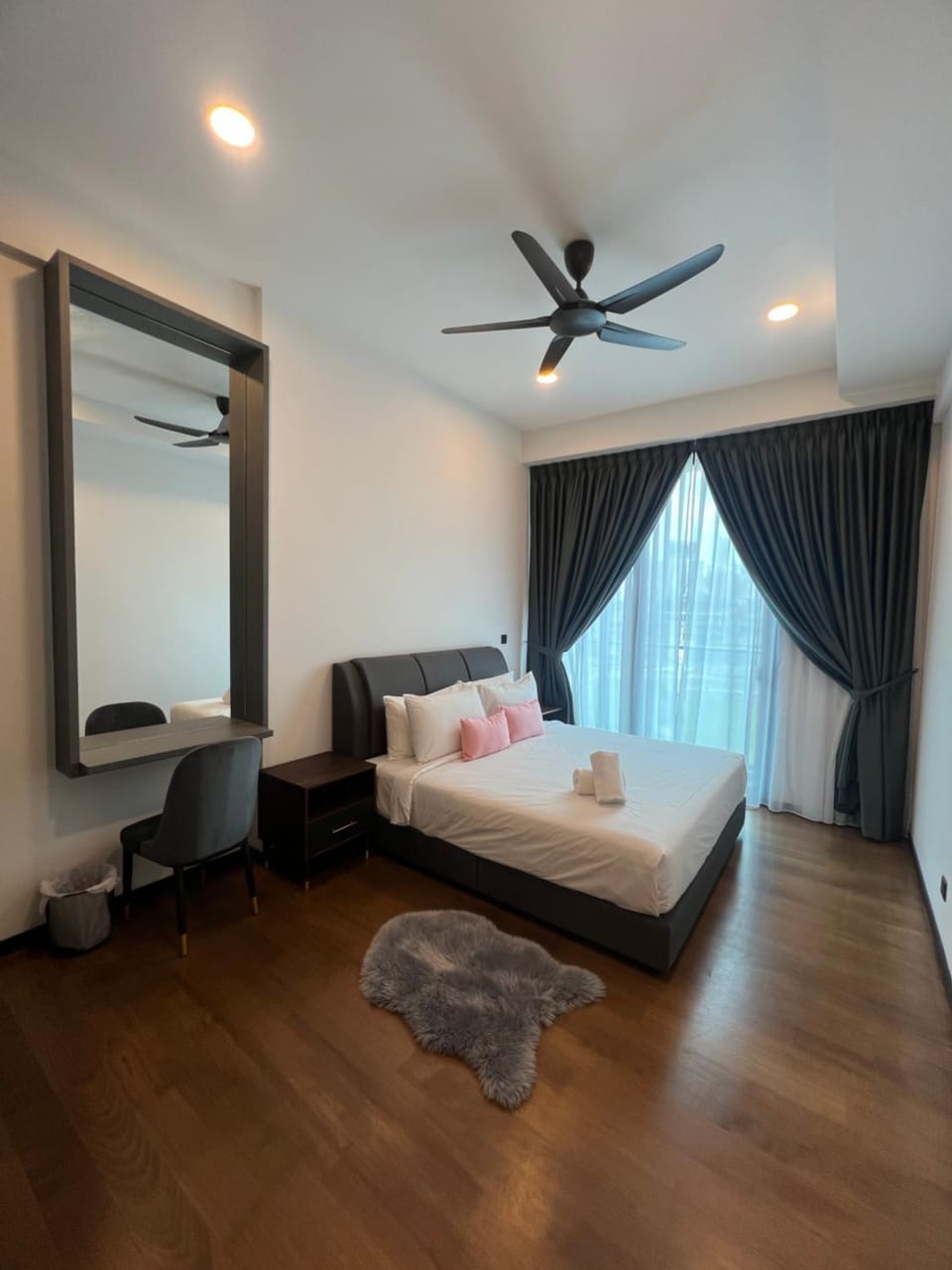 Bed, Bedroom, wardrobe