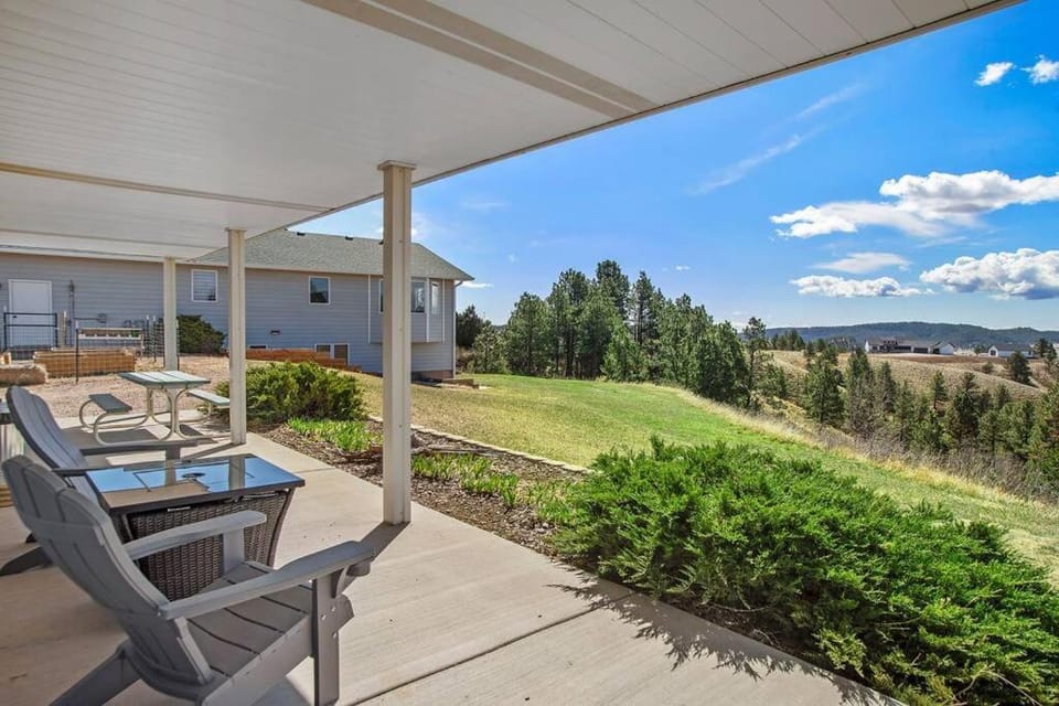 Natural landscape, Garden, Balcony/Terrace, Garden view, Mountain view