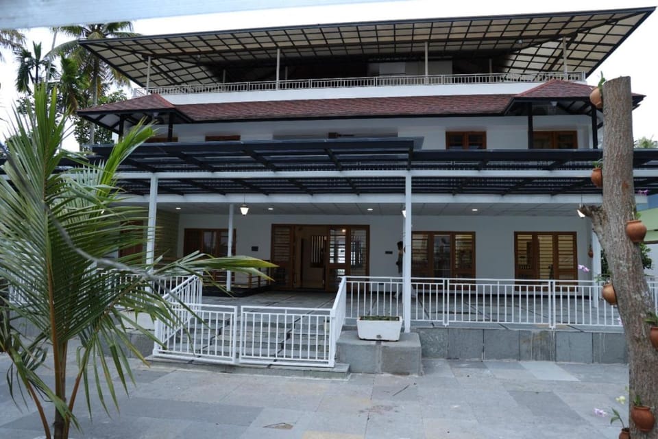 QUILON LAKE INN Bed and Breakfast in Kerala