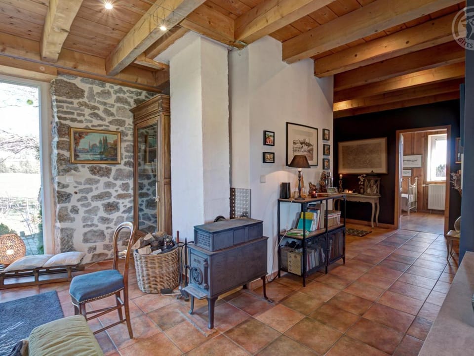 Gîte charmant près des pistes, 2 chambres - FR-1-496-268 House in Auvergne-Rhône-Alpes