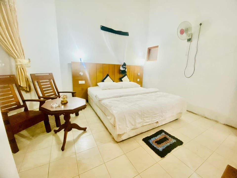 Bedroom, air conditioner