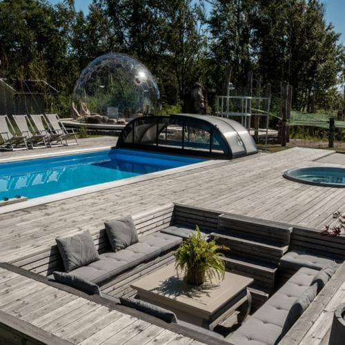 Day, Natural landscape, Pool view, Swimming pool, sunbed