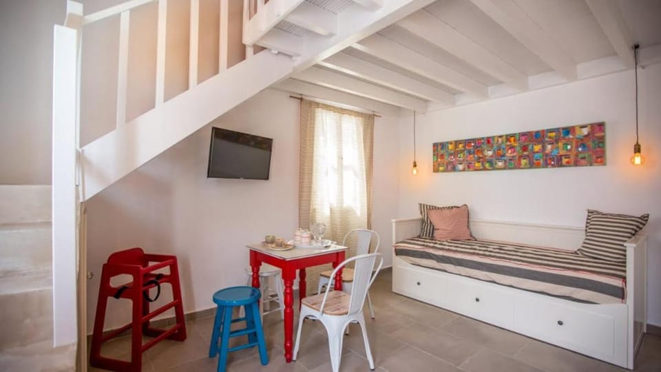 Chic & Modern Apartments with swim access House in Decentralized Administration of the Aegean