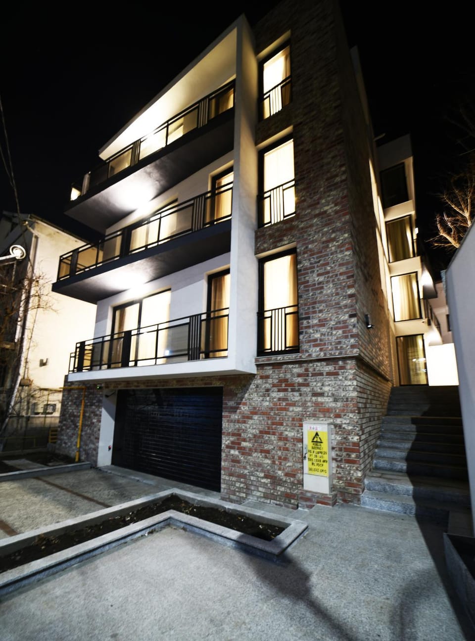 Property building, Night