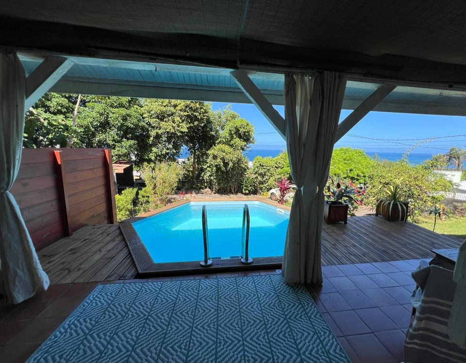 Balcony/Terrace, Pool view, Sea view, Swimming pool, Swimming pool