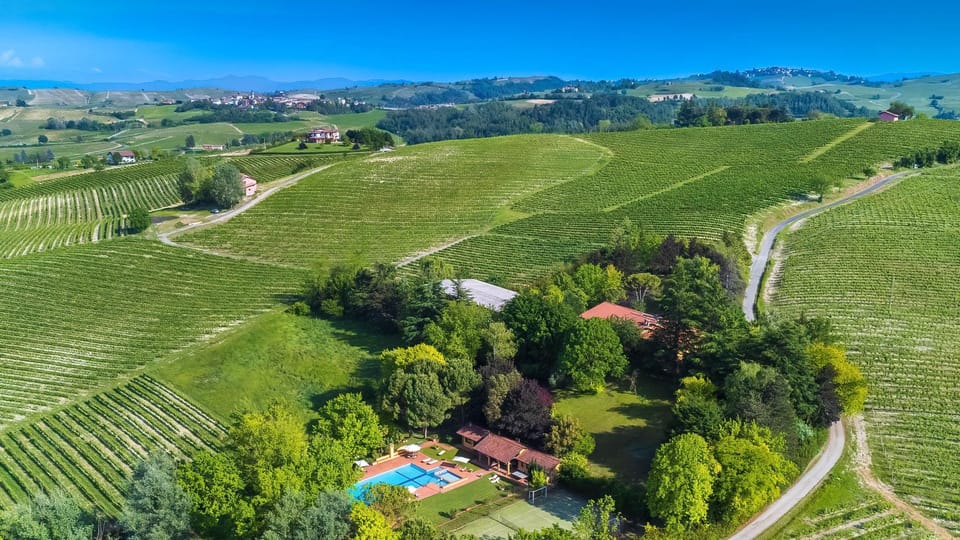 Tenuta Contessa Chiara 17, Emma Villas Villa in Piedmont