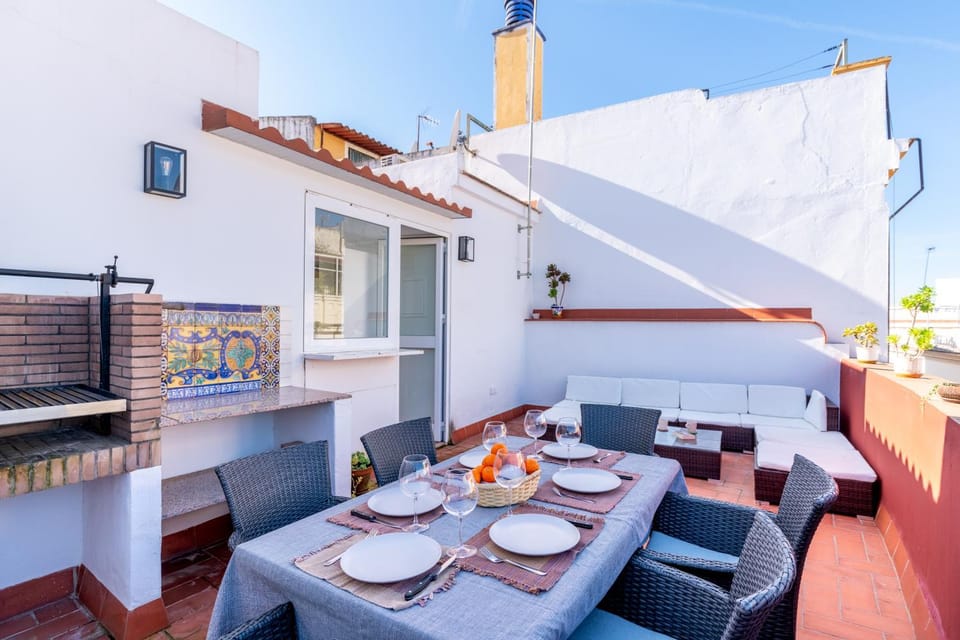 BBQ facilities, Balcony/Terrace, Dining area