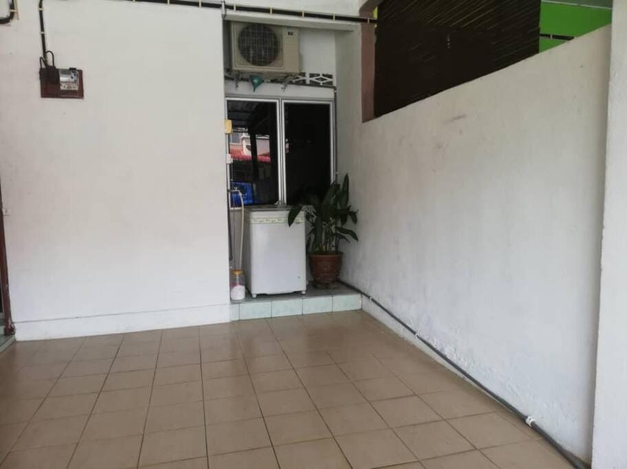 D'Haja 5 KLIA Sepang with Free Wi-Fi & 3 Airconds House in Selangor, Malaysia