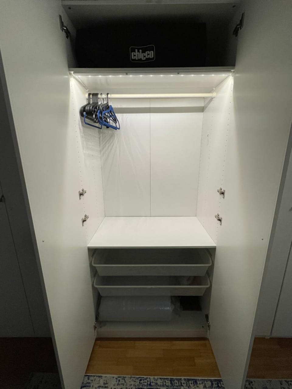 wardrobe