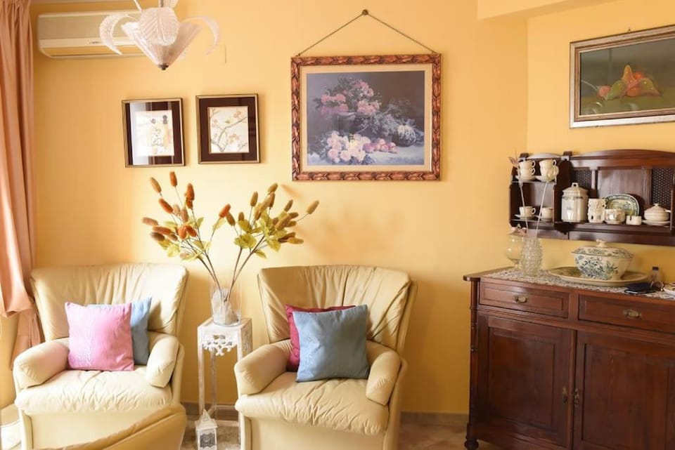 Living room, air conditioner
