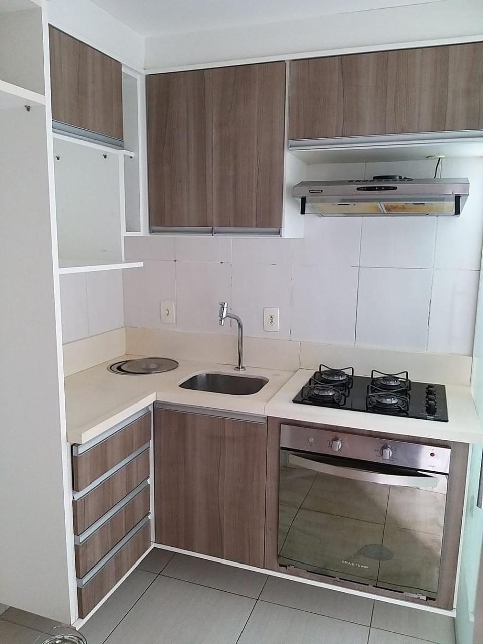 Kitchen or kitchenette, minibar, pet friendly, stove