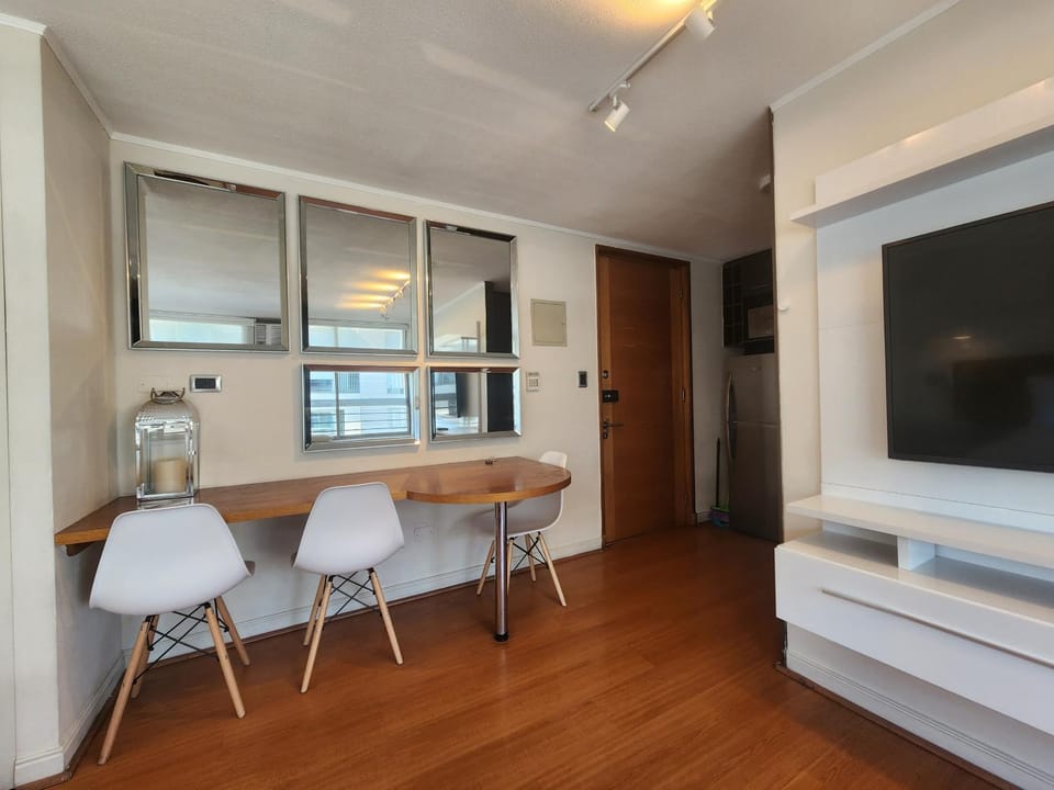 TV and multimedia, Seating area