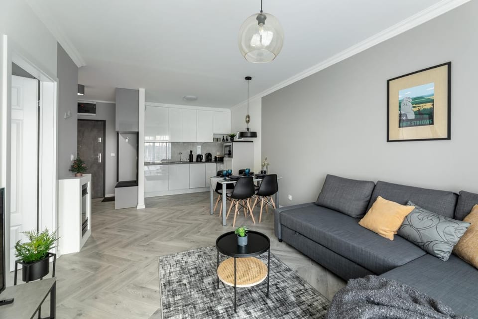 Kitchen or kitchenette, Living room, Dining area