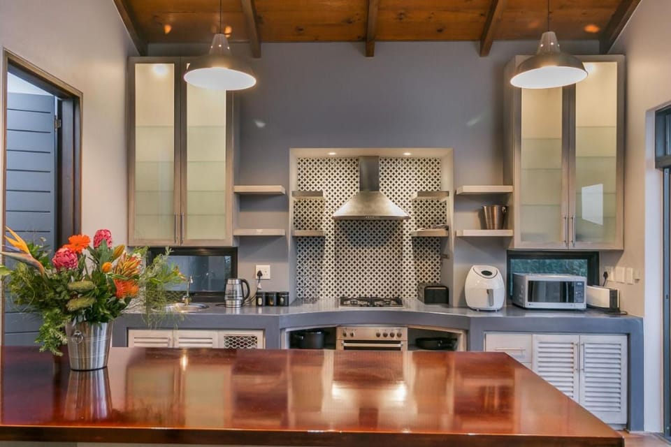 minibar, pet friendly, stove
