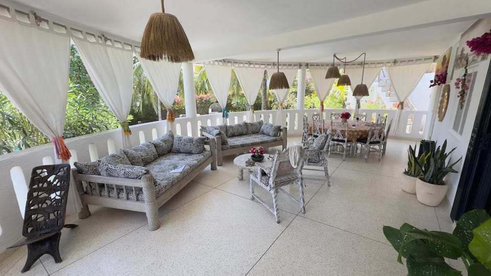 Seating area