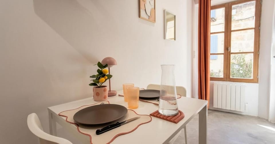 Les studios de Théophile - Calme absolu - Wifi - Centre historique Apartment in Arles