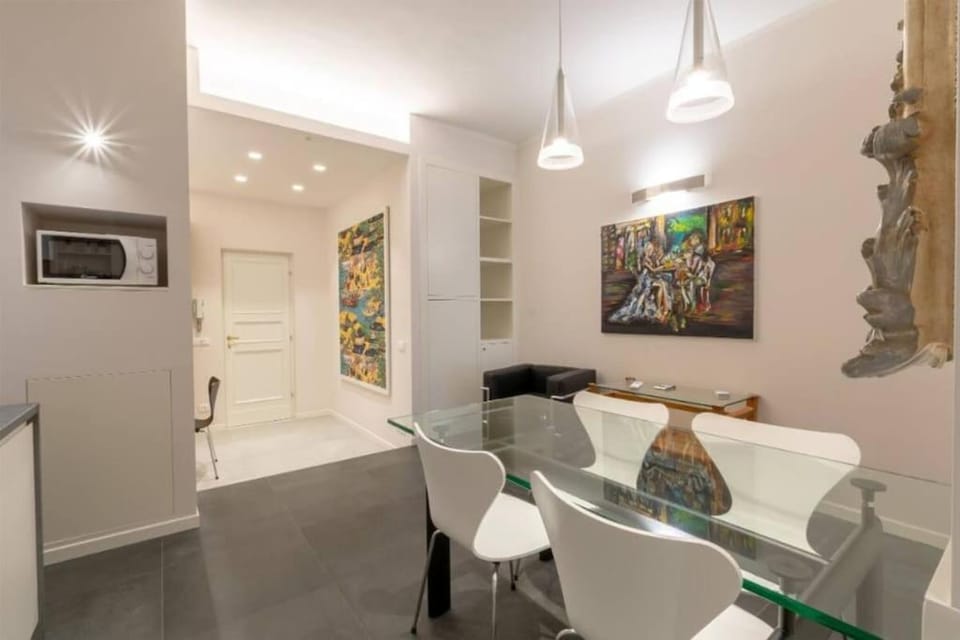 Stylish four bedrooms apartment - Florence center Apartment in Florence