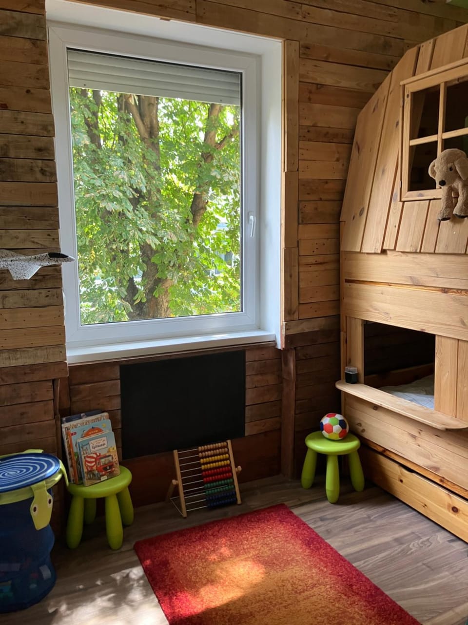 Bedroom, Garden view, children, bunk bed