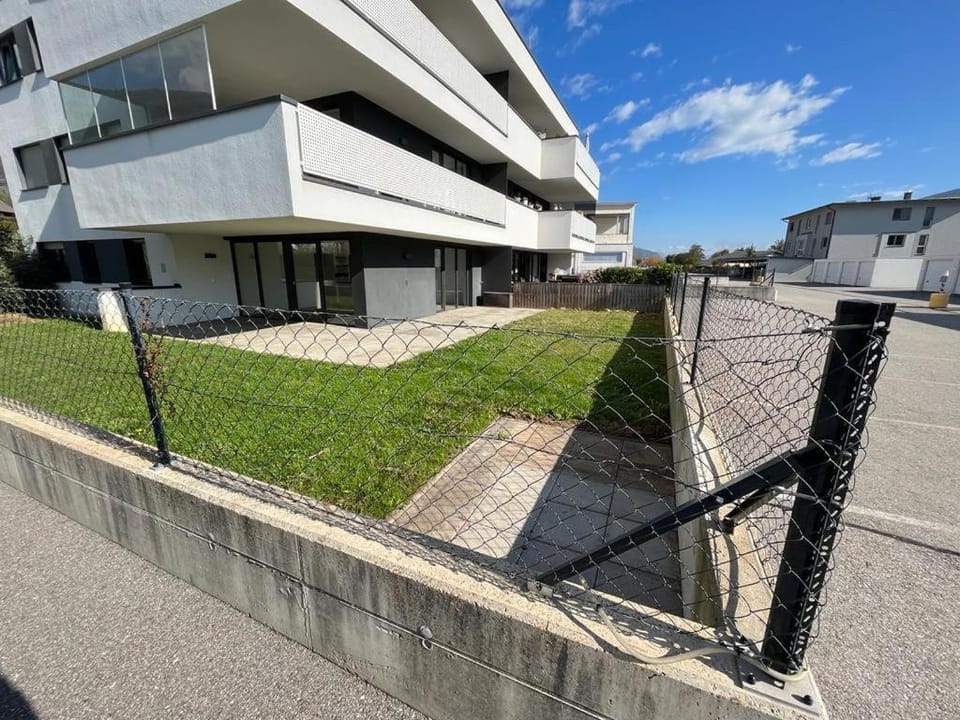 Property building, Garden