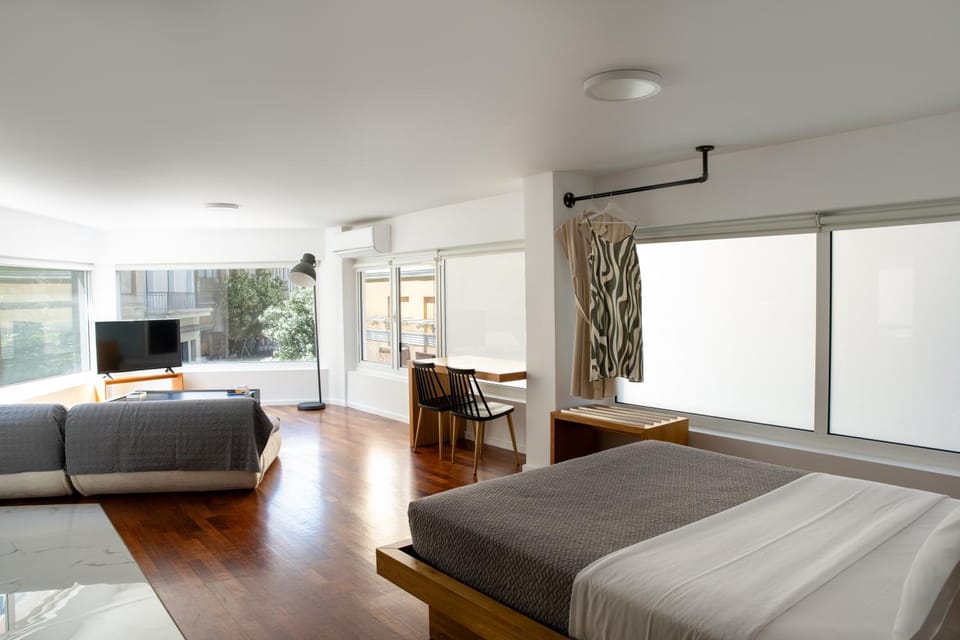 Bed, Photo of the whole room